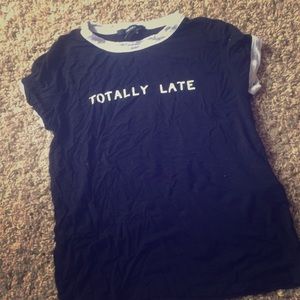 This shirt has only been used once! Great to where